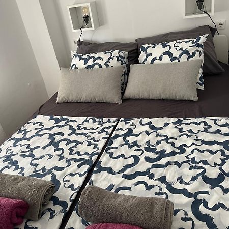 Levant, Cosy And Modern Apartment In Novalja Center Extérieur photo